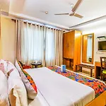 Fabhotel Signature Plaza